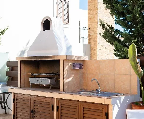 Poseidon By Ezoria *