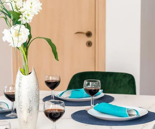 Poseidon By Ezoria *