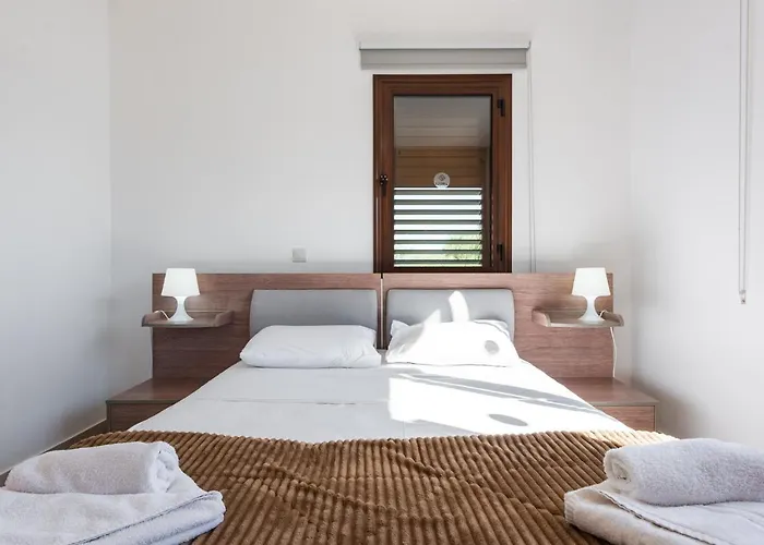 Poseidon By Ezoria *